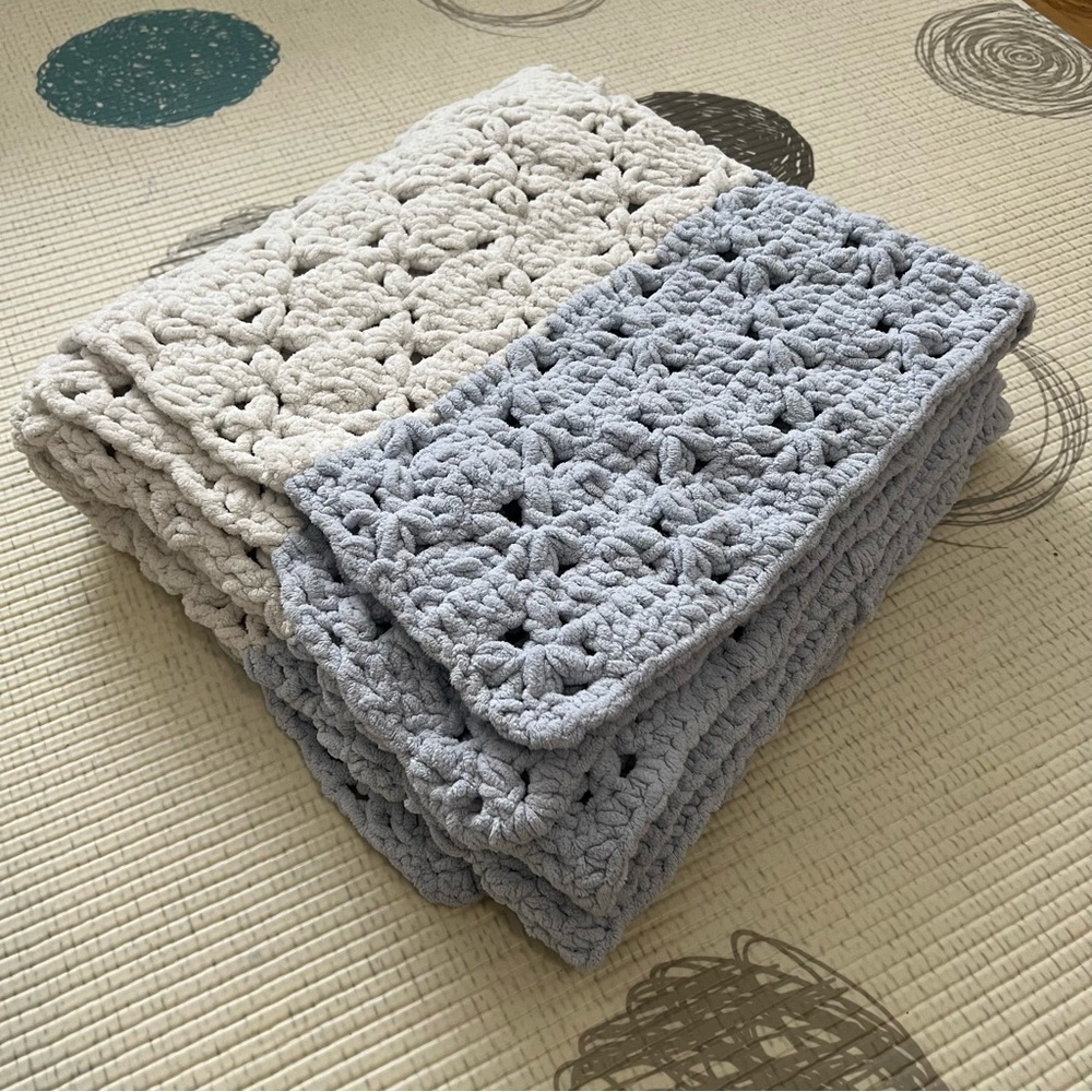 Hand made soft blanket decor